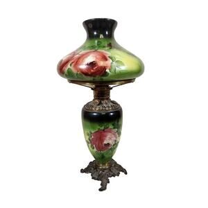 Hand-Painted Antique "Gone With the Wind" Oil Lamp (1895)